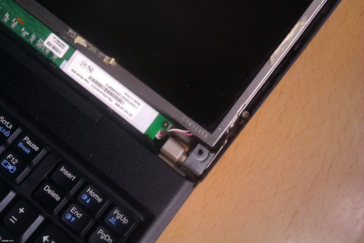 ThinkPad T60 14 吋正屏款的高压条